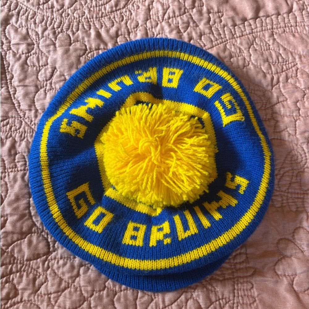 Vintage UCLA Bruins Pom-Pom Beret Hat